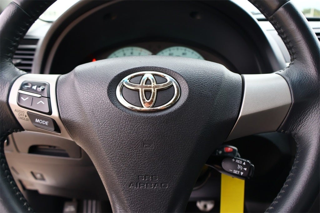 2011 Toyota CAMRY SE